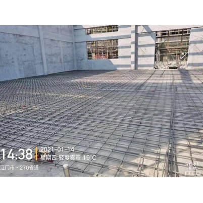 江门市270省道倒混凝土