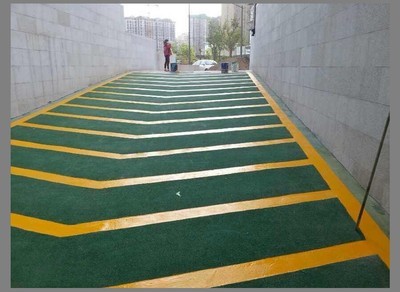 无震动止滑车道3.jpg