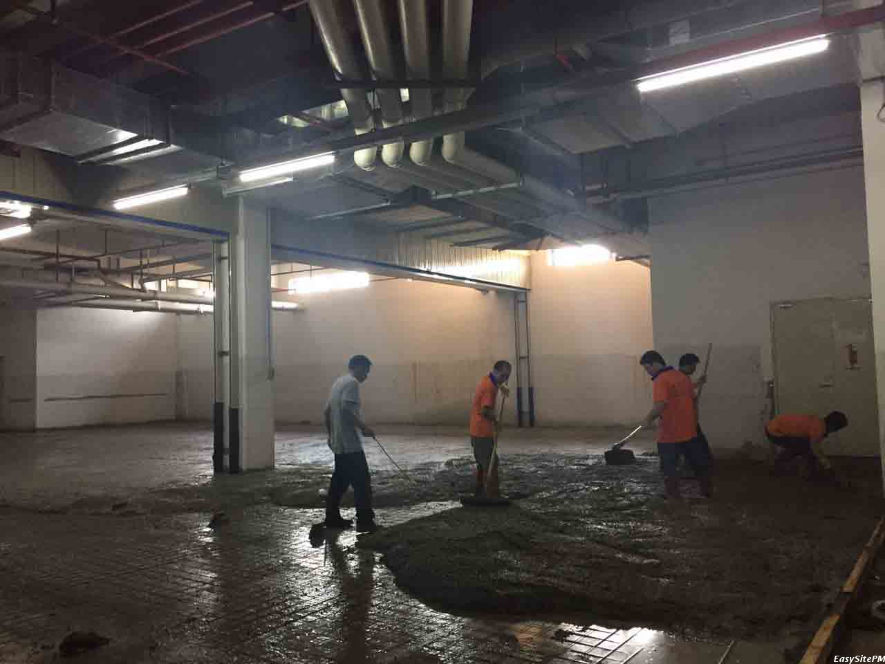 地下车库金刚砂耐磨地.jpg